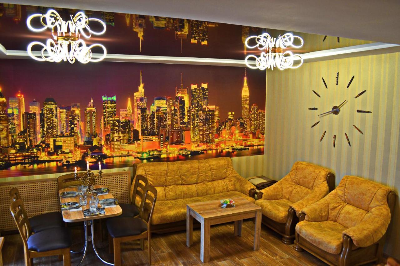 Apartlux 3 Tsjernihiv Buitenkant foto