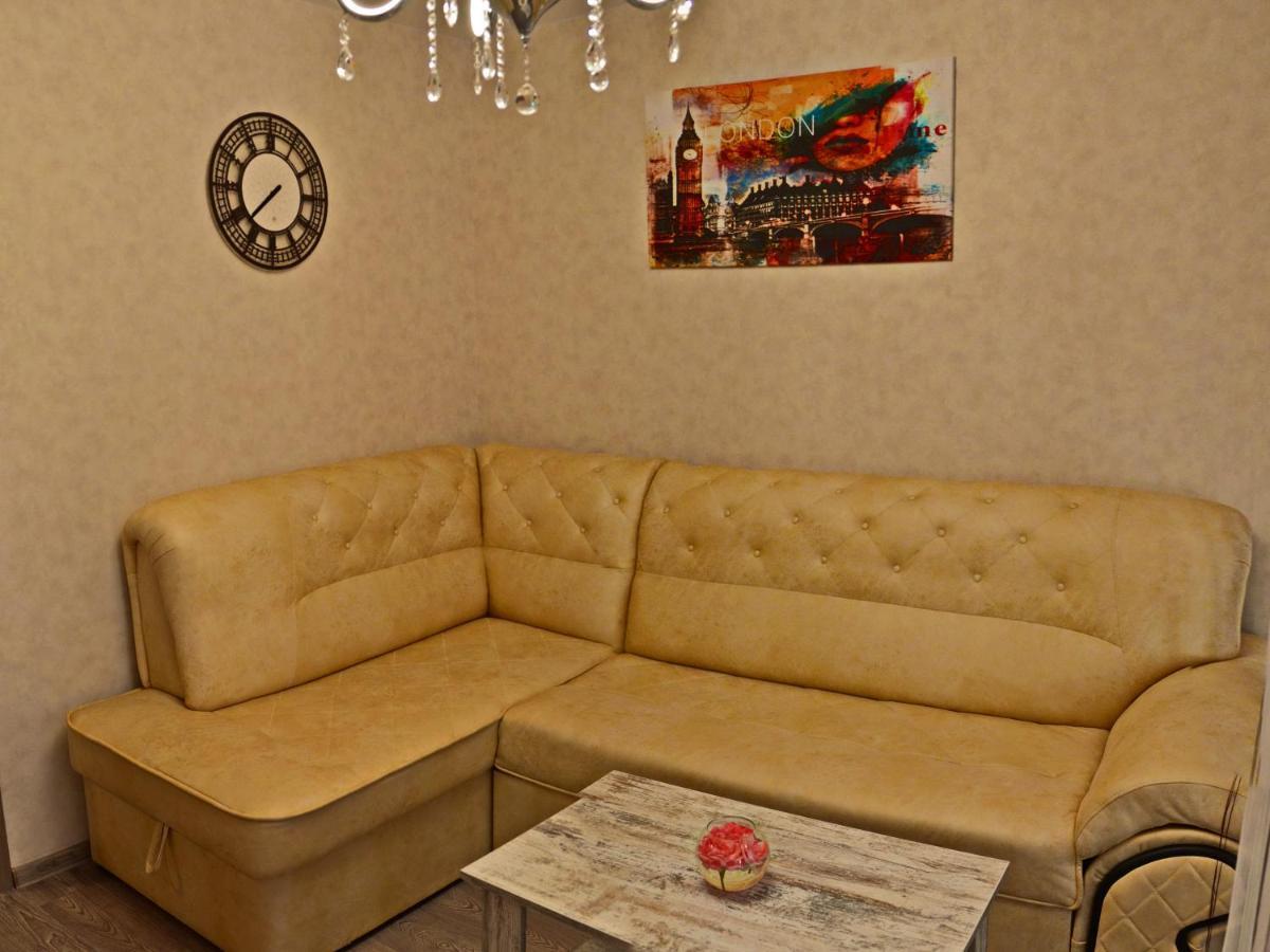 Apartlux 3 Tsjernihiv Buitenkant foto